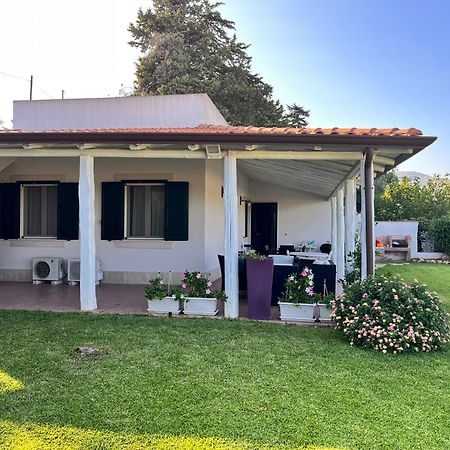 Summer House Avola Bagian luar foto